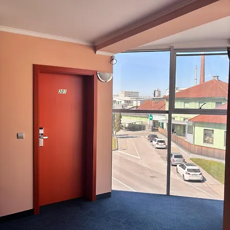 Gip In Séjour chez l'habitant *